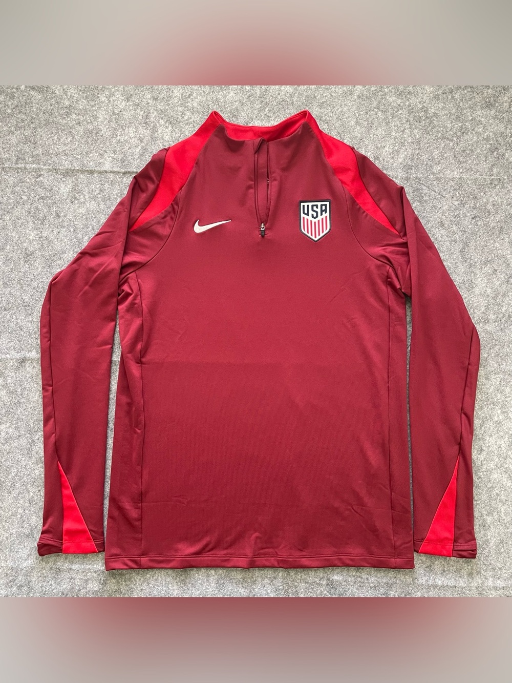 Nike USA Men’s M U.S. Soccer National Team Quarter-Zip Training Dri-Fit Shirt